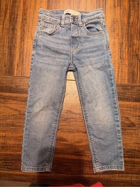 Zara Little Girls Light Blue Skinny Jeans
